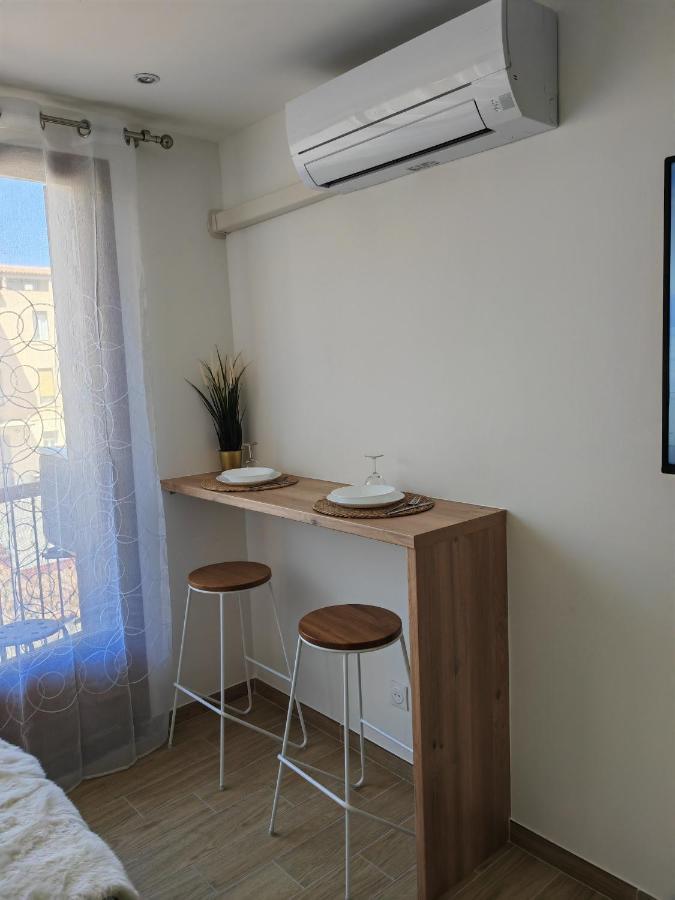 Apartment : Studio Cosy Bien Situe Marseilles